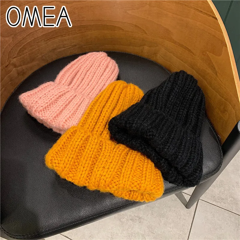 Однотонная женская зимняя шапка OMEA Мужская модная вязаная с изгибом края Женская