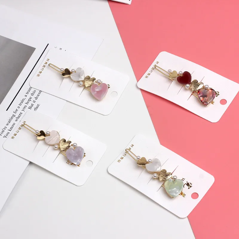 11119070867_1901658891