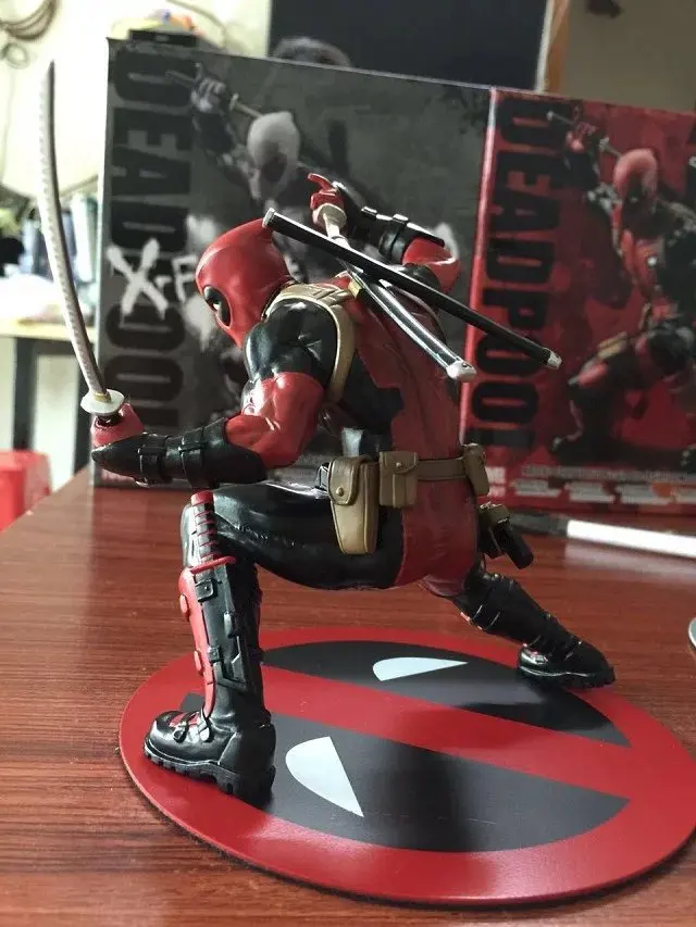 

KOTOBUKIYA Marvel X-Men X-Man-Assembled Deadpool Boxed Garage Kit Model