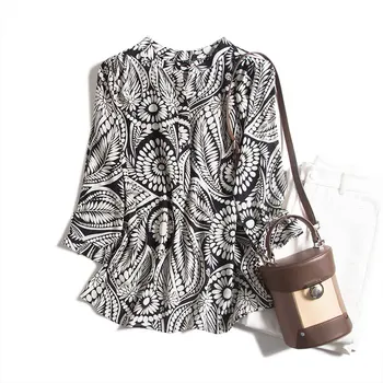 

V-Neck Indie Folk Print Women's Summer Blouses Three Quarter Sleeve Blusas Mujer Gasa Verano Women's Blouses Summer