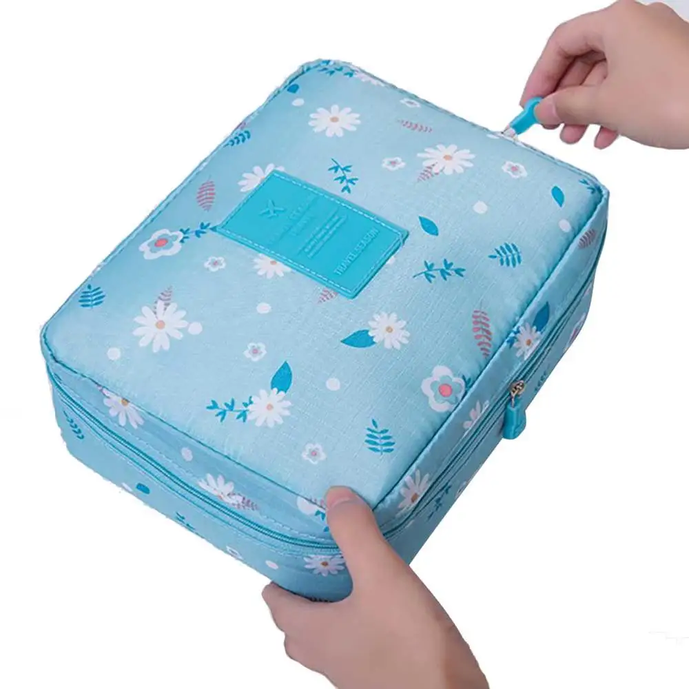 Outdoor travel nylon beautician Makeup box waterproof makeup organizer bathroom Storage Box ladies portable bath hook wash Bag - Цвет: blue daisy
