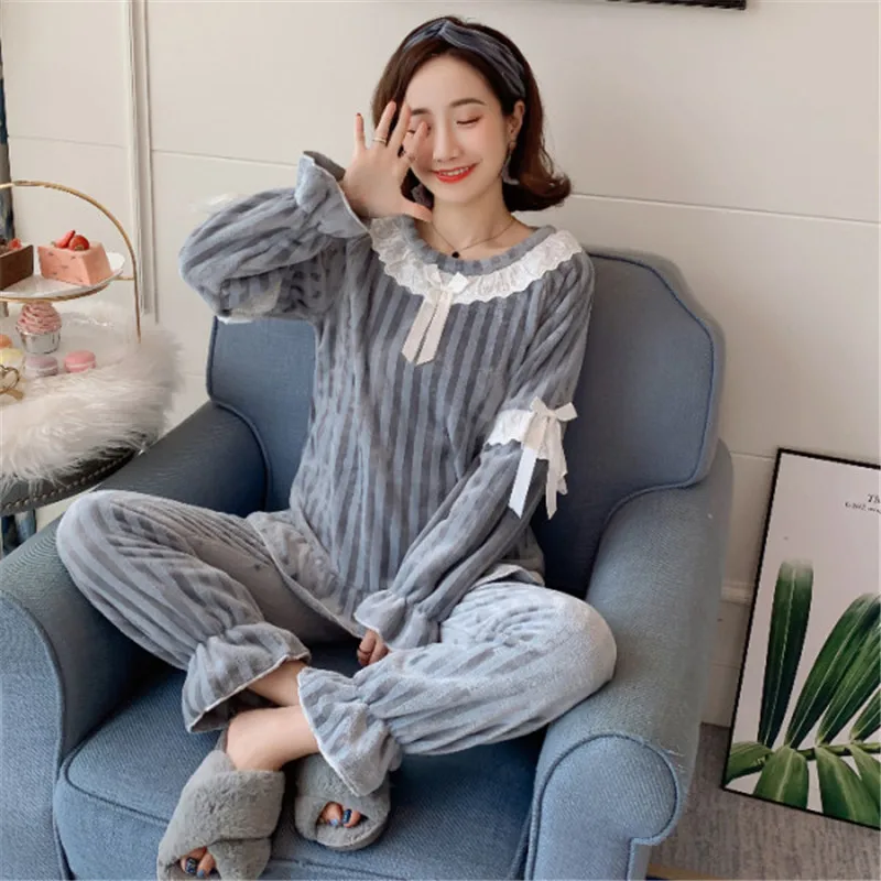 

New Style Spring Comfortable Flannel Long Sleeve Energetic And Cute Pajamas Underwear Suit Seamless Women's Home Wear