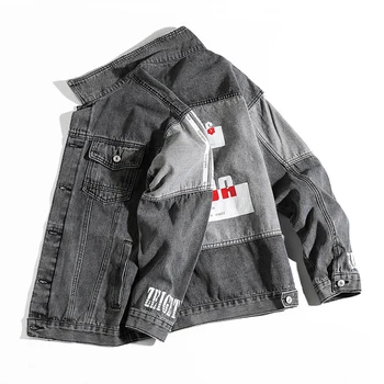 

2019 large size new denim clothing men's autumn printed letter denim jacket male youth loose stitching blue denim jacket male