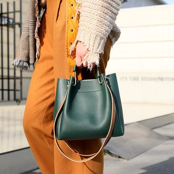 

2020 New PU Leather Shoulder Pure Color Shoulder Bag Bucket Bag Tide Korean Simple Wild Messenger Bag Handbag Shoulder Bag