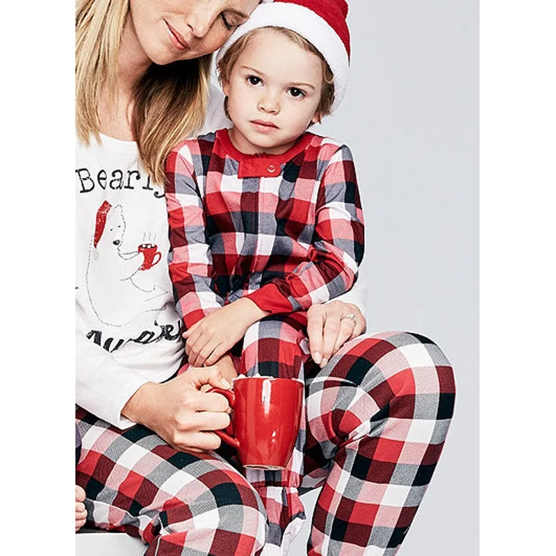 Одежда для всей семьи; Новогодняя и Рождественская Пижама; Семейные комплекты; одежда для мамы, папы и детей; детский пижамный комплект; одежда для сна