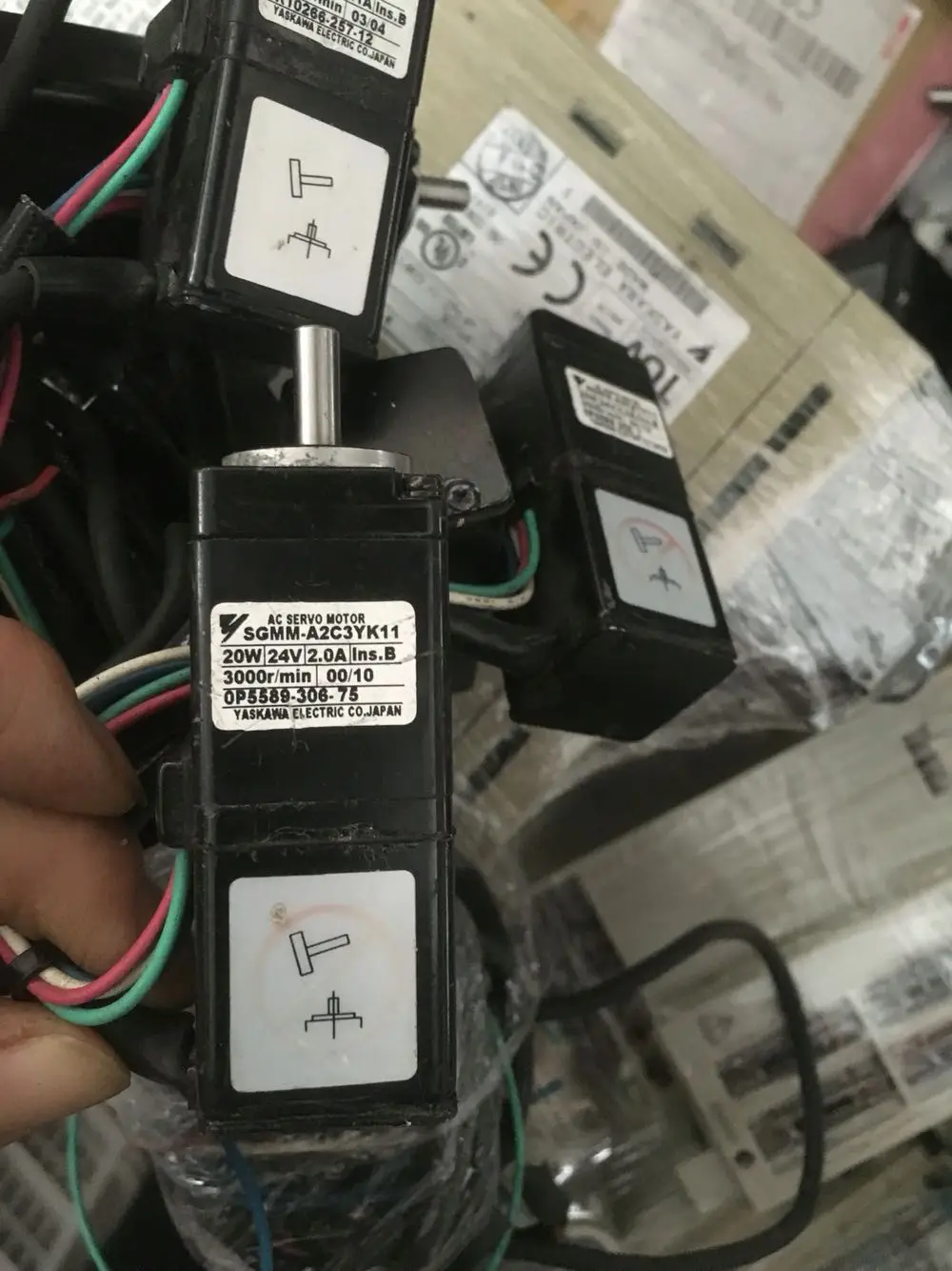 SGMM-A2C3YK11 используется один, серводвигатель, хорошая работа
