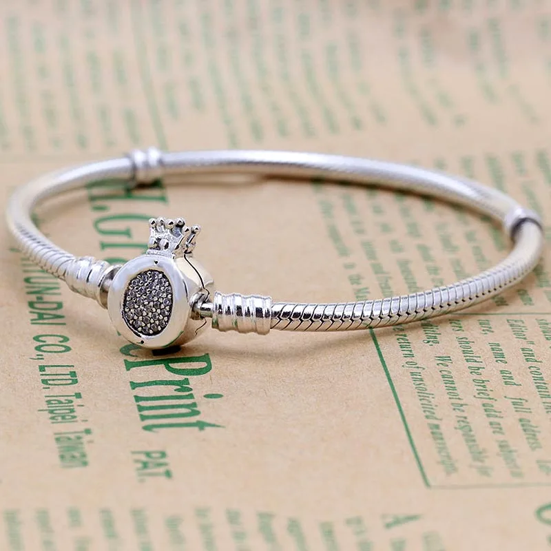 

Original Crystal Moment Crown O Clasp Snake Chain Bracelet Bangle Fit 925 Sterling Silver Bracelet Bead Charm Diy Europe Jewelry