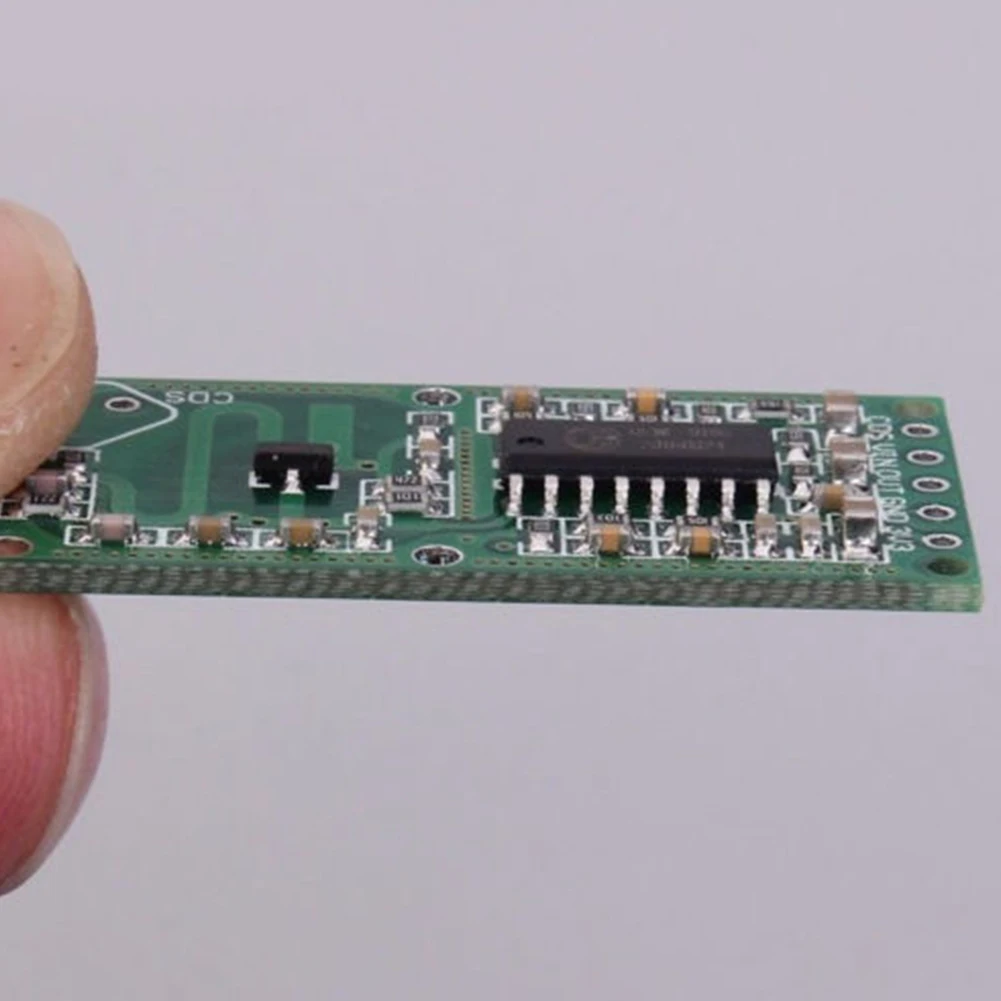 

RCWL-0516 Microwave Radar Sensor Switch Module Human Sensor Module Intelligent Sensor Detector Sensing Distance of About 5-7m