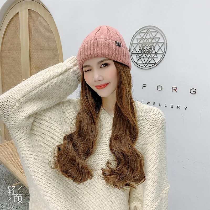 Парик вязаная шапка зимние шапки для женщин Skullies Beanies с длинной волной 55 см парик/волосы все-в-одном женская теплая шапка F36704AD