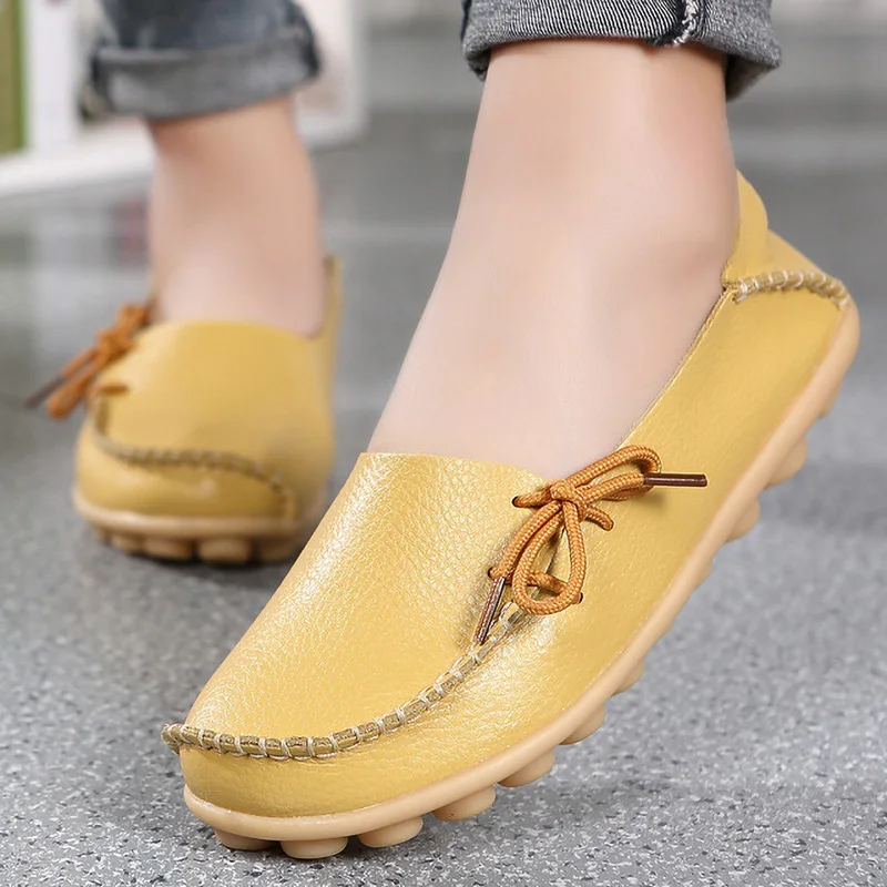 

Spring New Women Flats Shoes Genuine Leather Loafers Comfort Soft Bottom Slip on Nursing Shoes Moccasins Mujer Plus Size 41 44