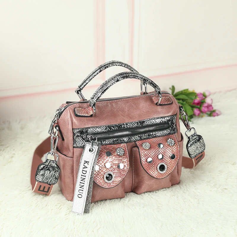 

SHEE patent leather casual rivet shoulder bag female fashionable teenager square handbag stripe zip mobile phone diagonal stradd