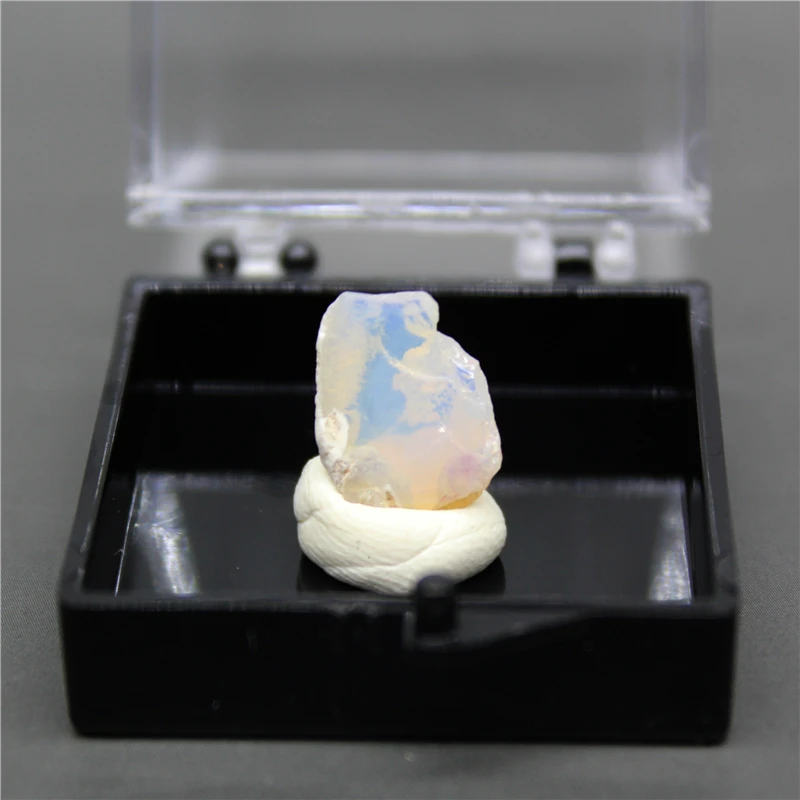100% natural rare Opal gem mineral specimen stones and crystals healing crystals quartz gemstones free box 100% natural rare Opal gem mineral specimen stones and crystals healing crystals quartz gemstones free box