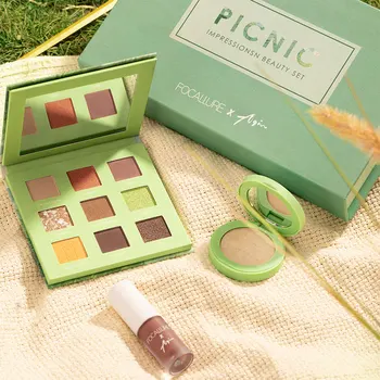 

FOCALLURE 3 pcs Makeup Set Eyeshadow highlight Lipstick with Makeup Box Cosmetic Kit