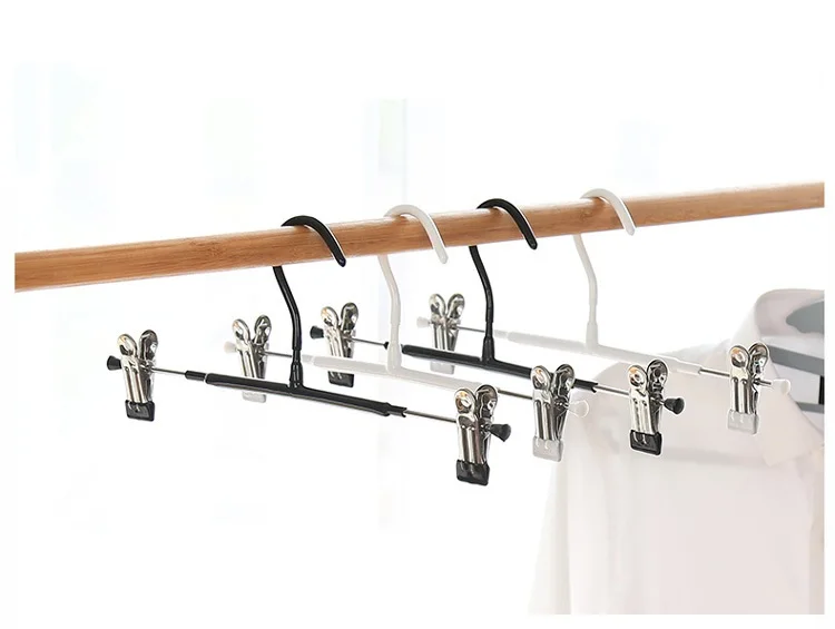 4555058173_2128044729