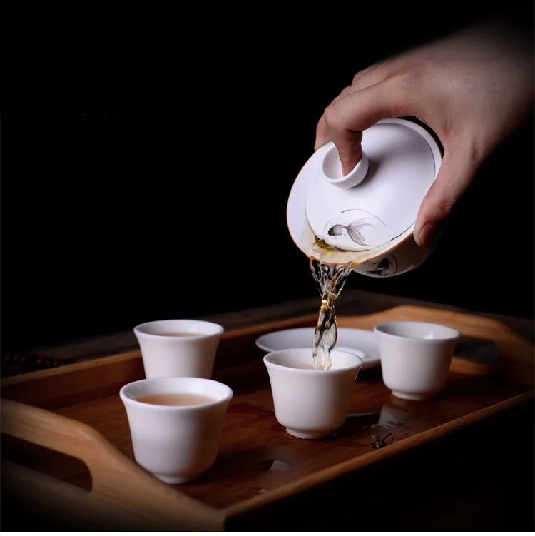 Матовая белая керамическая чашка для чая, китайский чайный сервиз Sancai Gaiwan, 180 мл, чайная кофейная чашка и блюдце, набор, чайная супница с крышкой, Подарочный фарфор