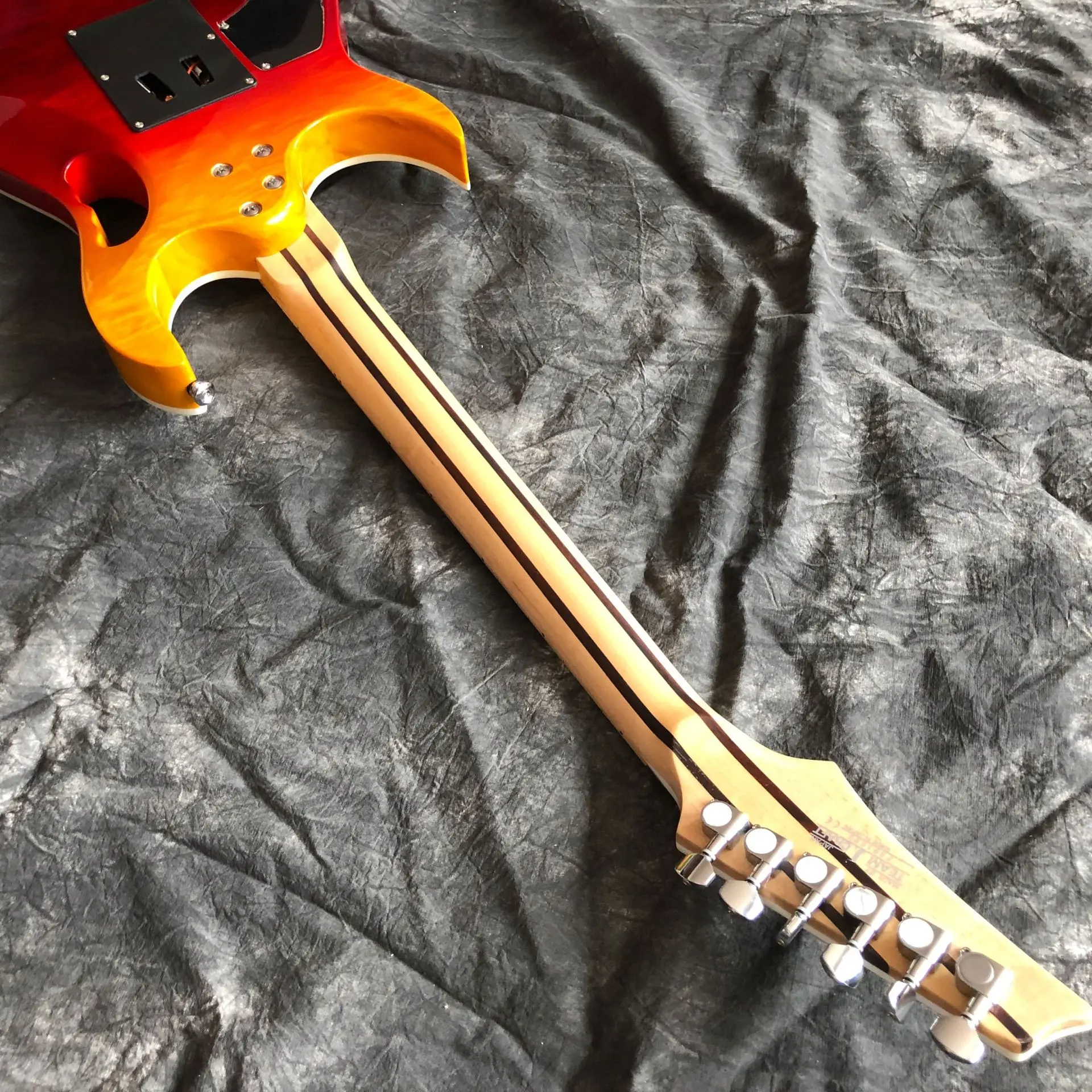 Стиль ручной работы 6 струн электрогитара, Пламя Топ gitaar, клен гриф, гитара из красного дерева
