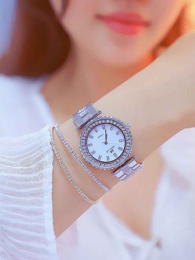 11120881197_381868954