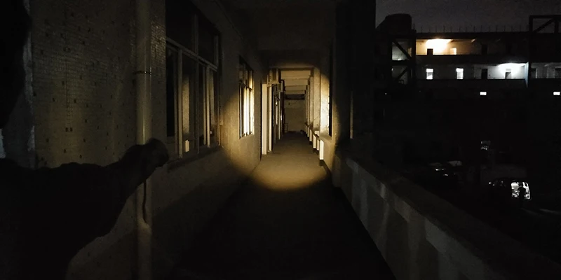 370F5A7F4BE100A817138825A948B4FA