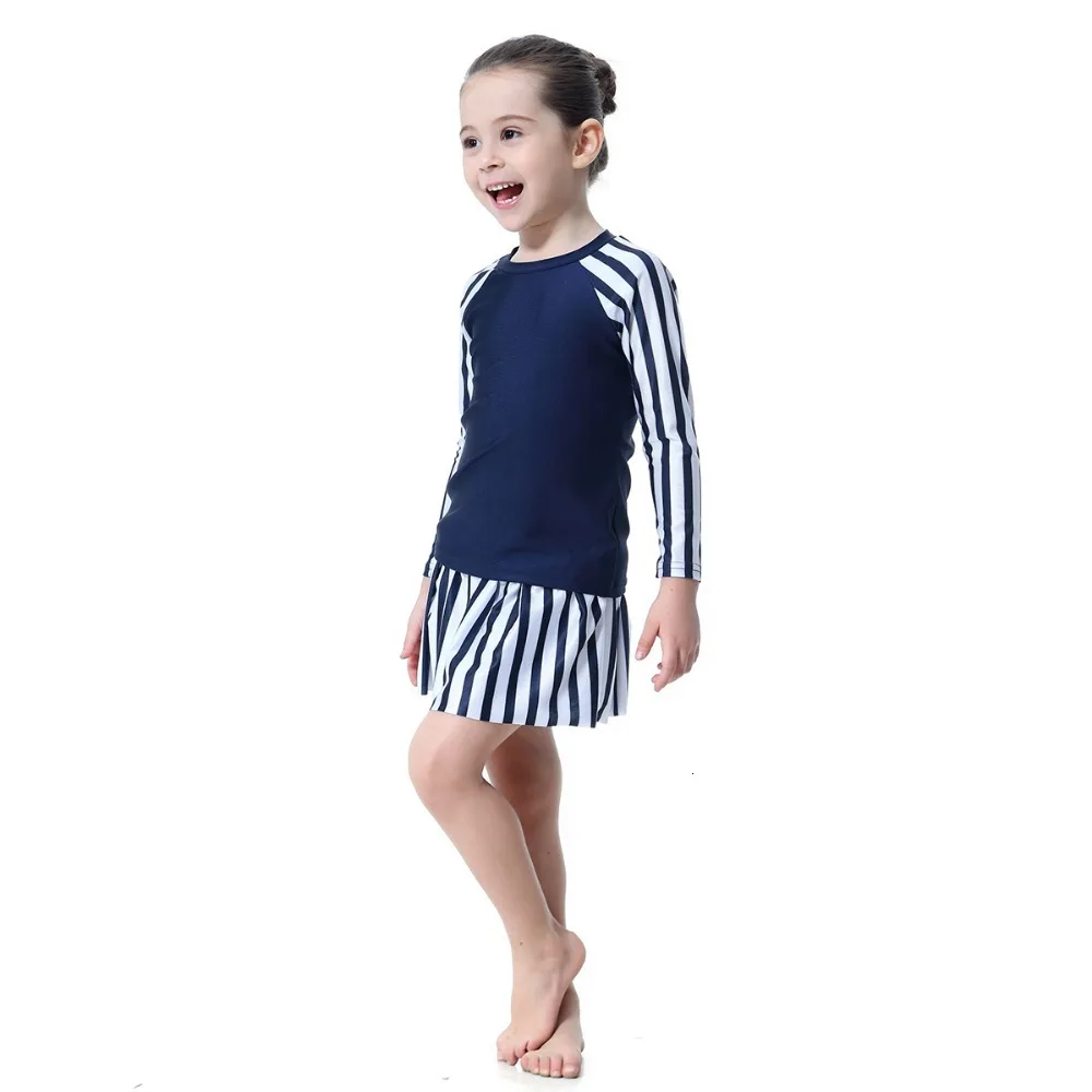 navy blue 7
