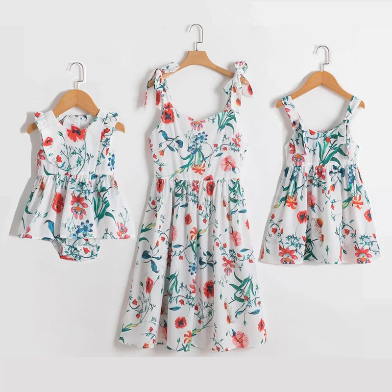 Ropa familiar de verano para madre e hija, vestidos para niña pequeña, Pelele con estampado de flores, vestido para hija y Madre a juego, 2020