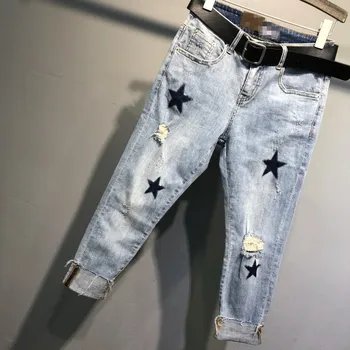 

New slim with five pointed stars holes and holes The old fashioned beggar cowboy turnip and slightly baggy pants