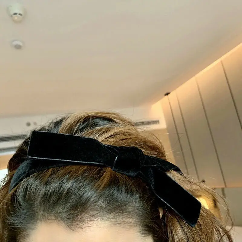 Осенне-зимняя темпераментная черная бархатная повязка на голову в стиле ретро