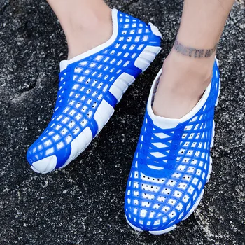 

Men Sandals Summer Outdoor Beach Shoes Men Slip On Light Soft Clogs Casual Shoes Men Water Hollow Anti-slid Male Slippers Slides