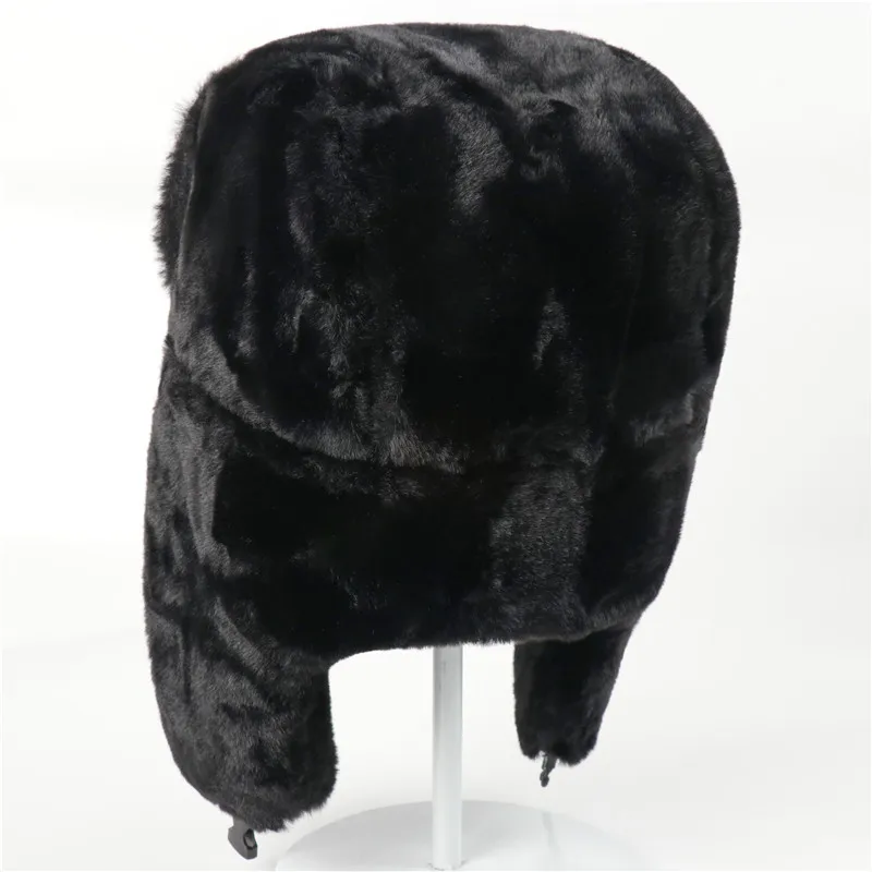 Mega_JumbleSale® Chapeau de trappeur russe noir pour homme avec badge soviétique en fausse fourrure - Noir - Taille Unique