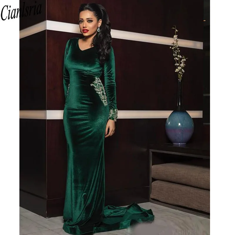 

Aso Ebi Emerald Green Evening Formal Dresses with Beaded Beading V-neck Long Sleeve Velvet Mermaid Arabic Prom Gowns