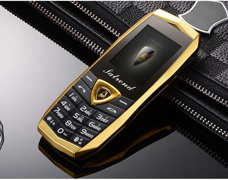 Роскошный телефон A18 с двумя sim-картами, Bluetooth, MP3, MP4, FM камерой, металлический корпус, автомобильный телефон, 1,8 дюймов, дешевый телефон - Цвет: Черный