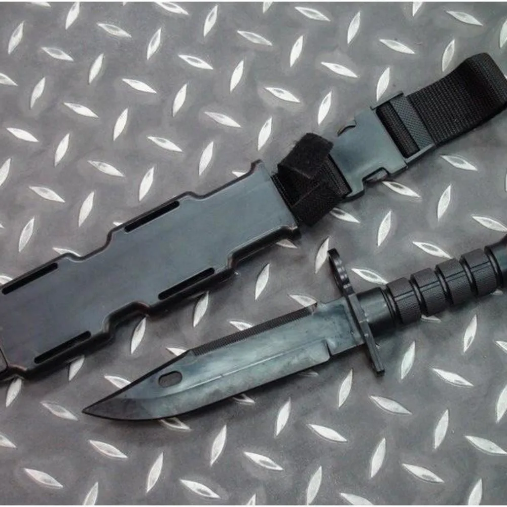 

M9 Plastic Knife Tactical Dagger Training Rubber Soft Knife Cosplay Movie And Tv Projects And Decorative Model Knife