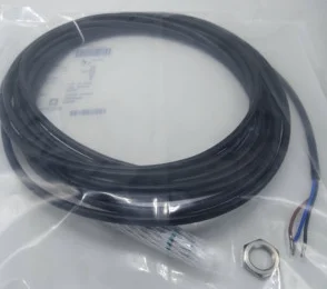 

Sensor bes m05eg-nsc08b-bp00, 2-gs49 proximity switch