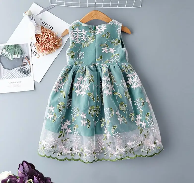 Летние свадебные платья для маленьких девочек; модное кружевное праздничное платье принцессы для новорожденных; одежда для маленьких девочек на день рождения