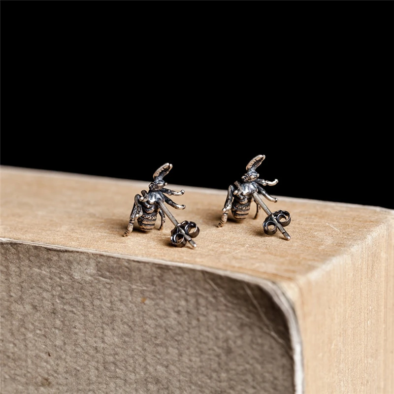 Jewelry steampunk Ant earrings