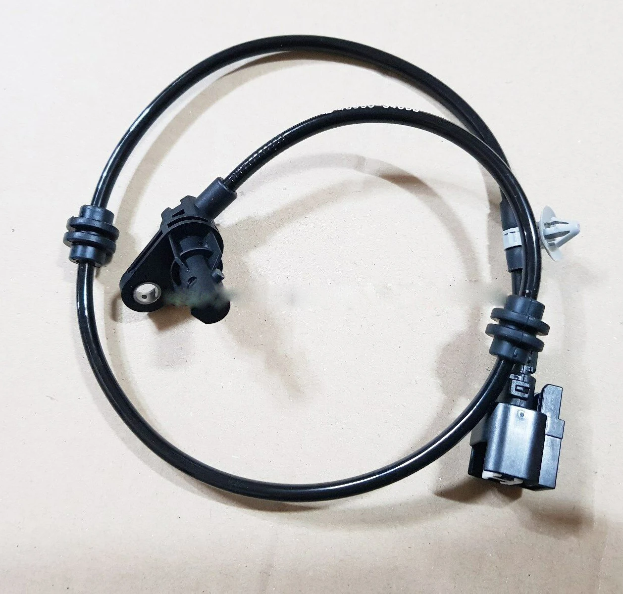 Sensor-de-velocidad-de-rueda-delantera-para-Ssangyong-KORANDO-C-ABS-OEM ...