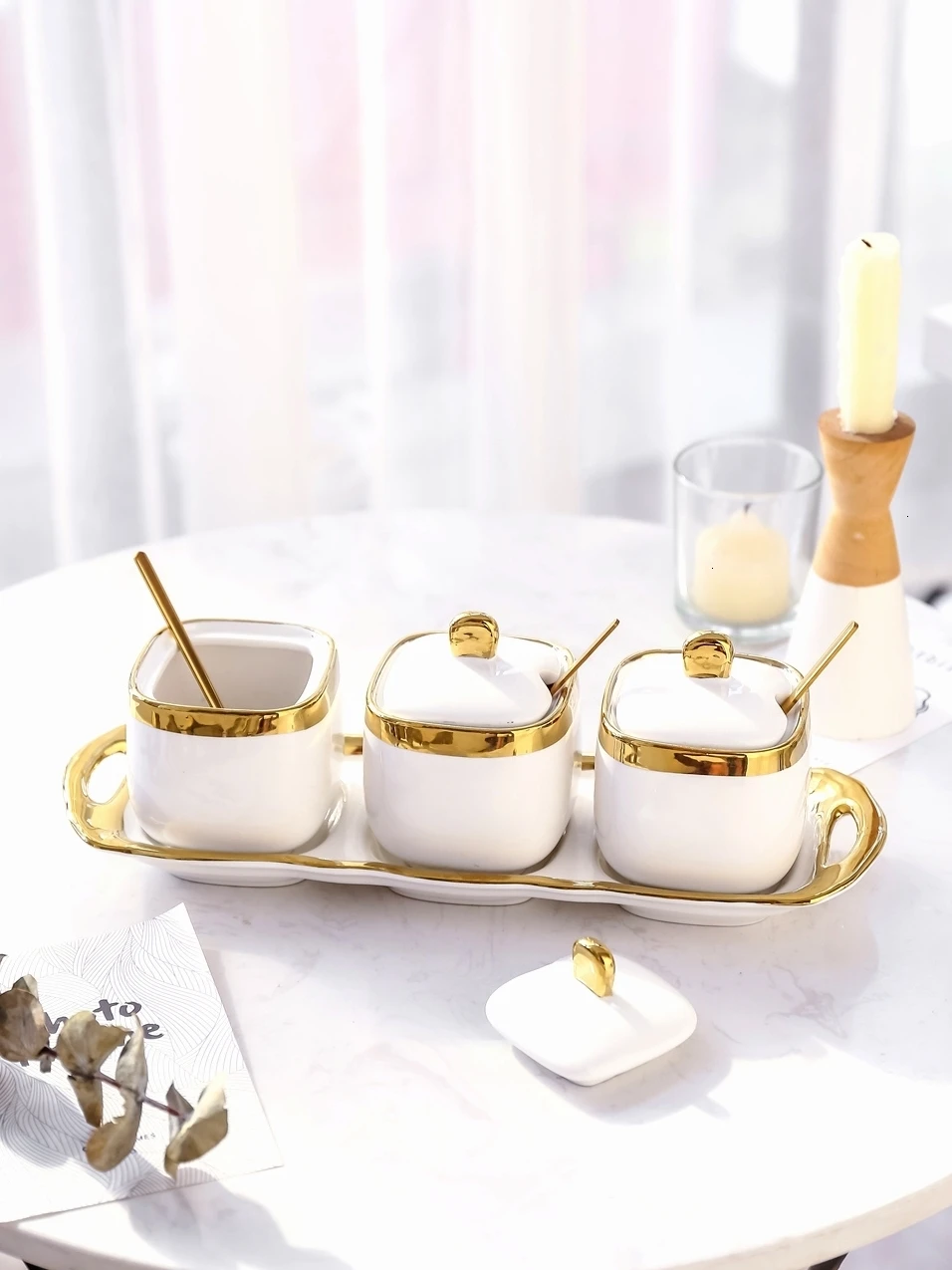 

Northern European Light Luxury White Phnom Penh Ceramic Sugar Can Salt pot spice tank four pieces flower tea storage tank