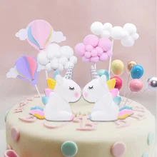 Bonito arco-íris unicórnio bolo topper pompom nuvem balão cupcake bandeira miúdo favores bolo de aniversário decoração do casamento sobremesa mesa ornamento(China)