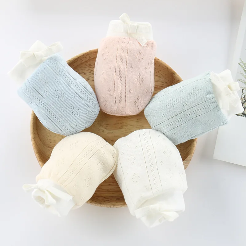 1Pair Breathable Baby Proof Gloves Neonatal Mittens Cute Soft Adjustable Pure Color Cotton Gloves for 0-24M Baby Infant Supplies