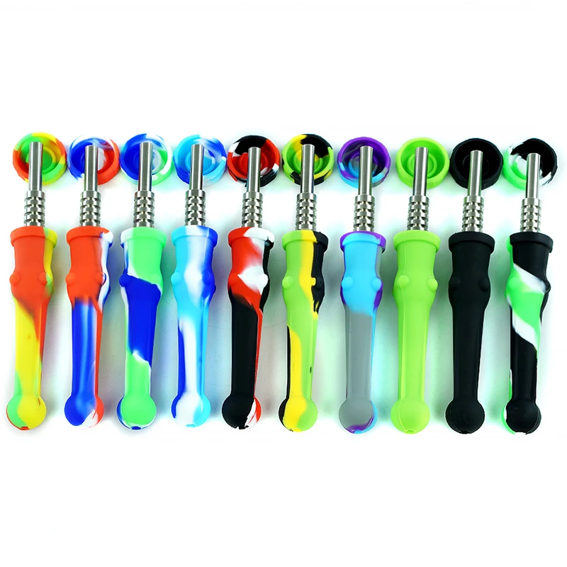 

Silicone Smoking Pipe with titanium nail Cigarette Pipe Concentrate Oil Pipe Tobacco Pipe Smoke Pipe random color