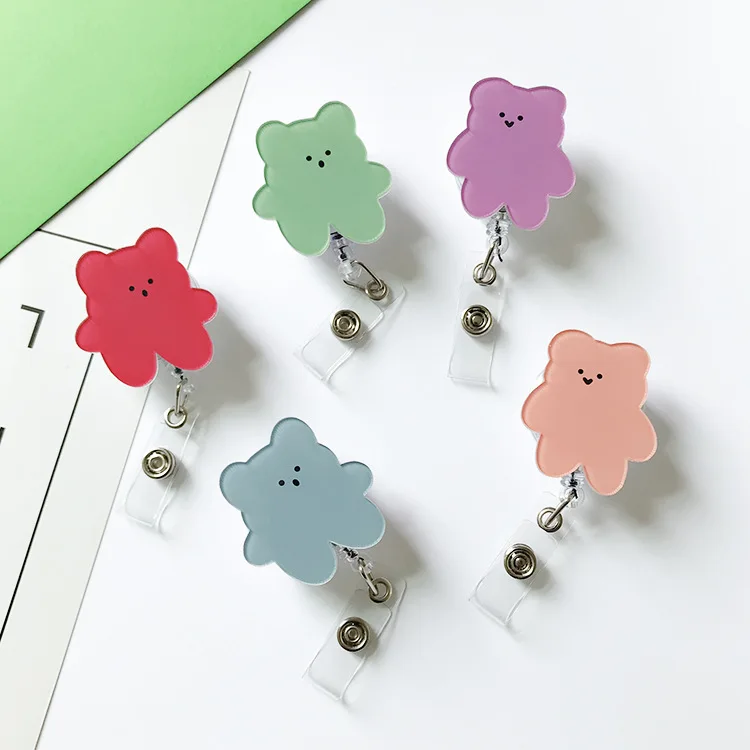 Soporte retráctil para insignia de enfermera, carrete de alta calidad con bonitos dibujos de animales, para tarjetas de identificación de estudiante, con Clip, 1 unidad, novedad