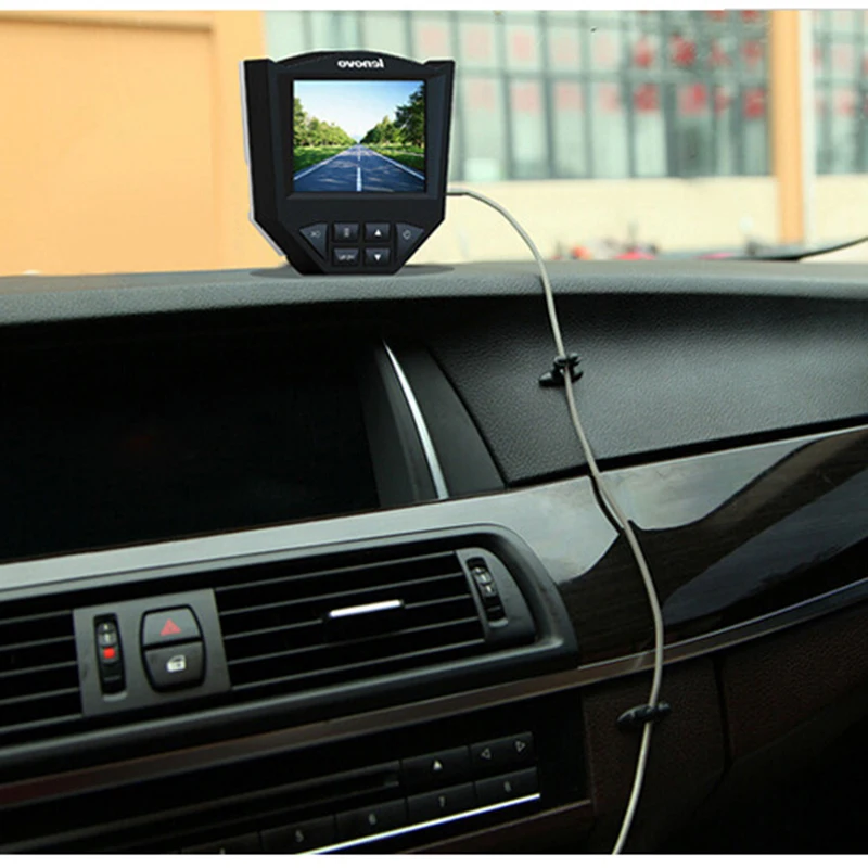 3513888153_1694211389