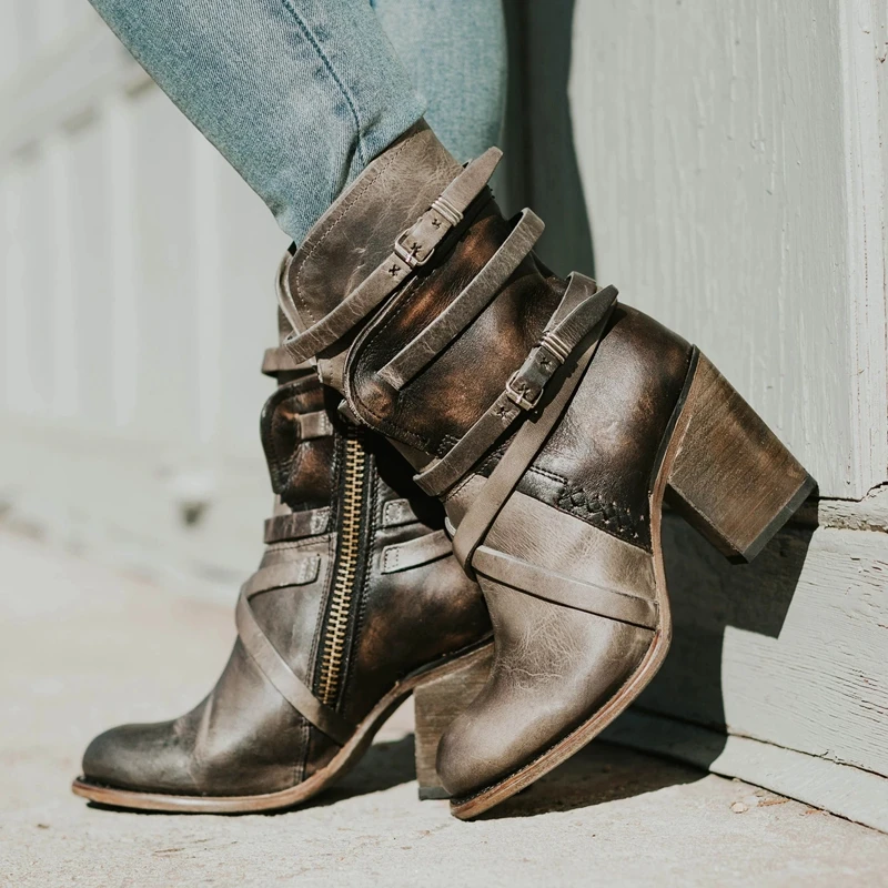 LOOZYKIT/Винтажные ботинки с ремешком и пряжкой женские ботинки обувь с заостренным носком на высоком каблуке одноцветная обувь в стиле ретро с многослойной пряжкой и молнией сзади