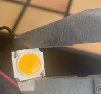 

20pcs 20W LED Chip 2700K and 2pcs 20W LED Driver for Igor