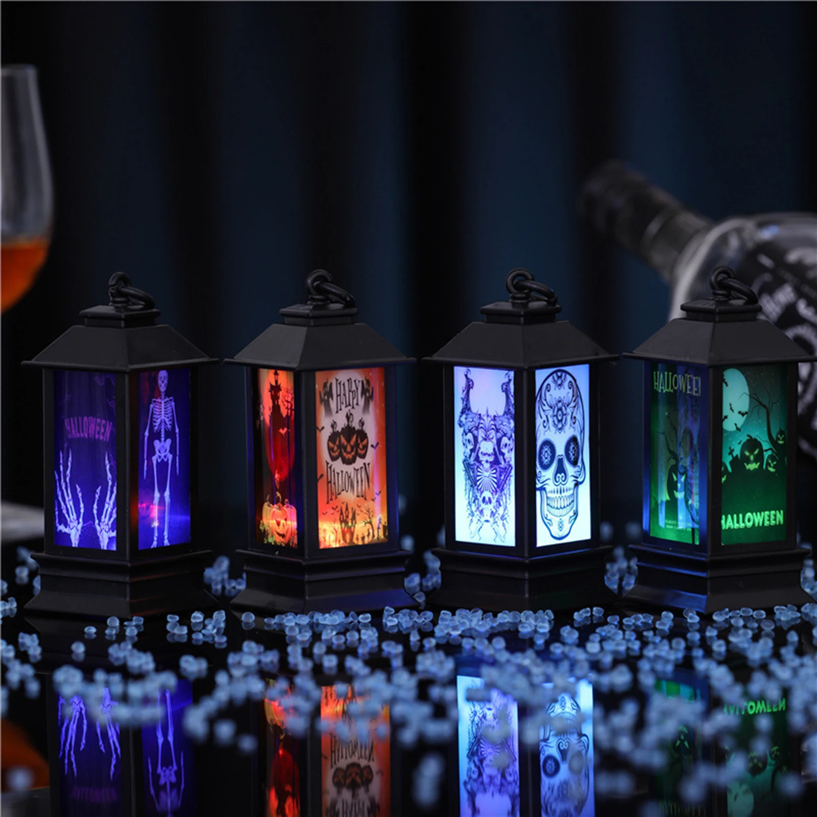 

Halloween Luminous Oil Lamp Skull Pumpkin Lantern Window Scene Layout Small Wind Lanterns Glowing Toys for Party Ornaments