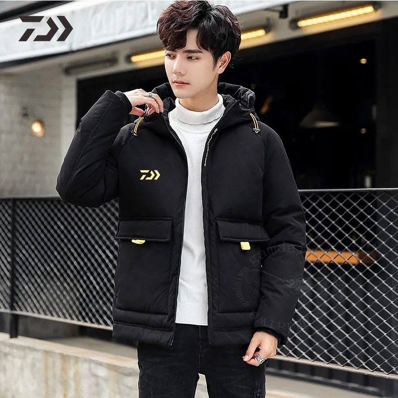 

Daiwa Cotton Coat Big Pocket Fishing Clothing Men Clothes for Winter Shirt Solid Loose Thermal Fishing Jacket Hooded Clothes