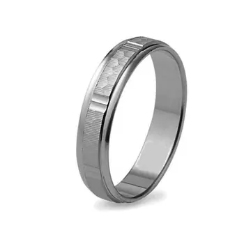 

4 mm lapidated sterling silver alliance with matte rectangular