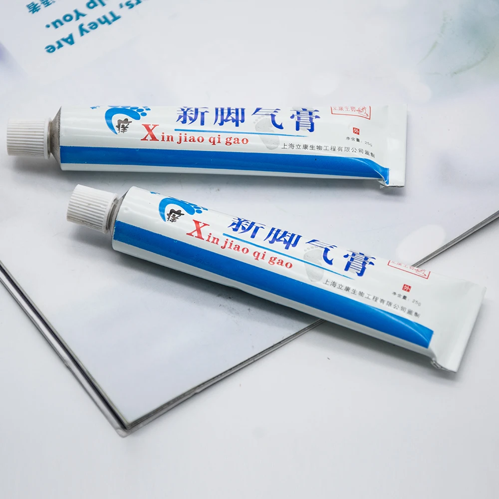 1Pcs Foot Cream Athlete's Foot Erosive Beriberi Anti Itching Sweat Odor Feet Psoriasis Antibacterial Ointment P1028
