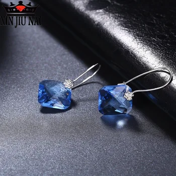 

2020 hot new arrivals reach the internet celebrity with the same fashion luxury and exquisite blue crystal female earrings
