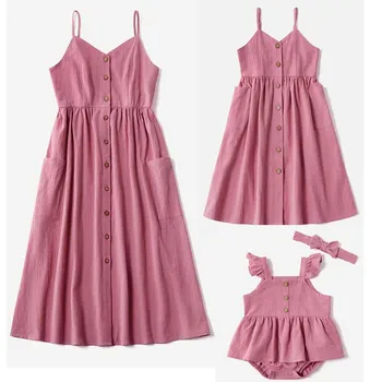 

2020 New Family Matching Outfits Mother Daughter Dress Solid Mommy and me Clothes Baby Girls Romper Family Look Women Baby Dress