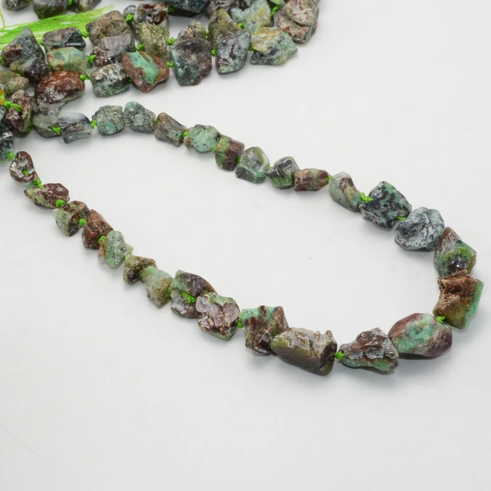 Натуральное простое качество Chrysoprase сушильное ожерелье из необработанных кусочков бисера ожерелье 12-16 мм